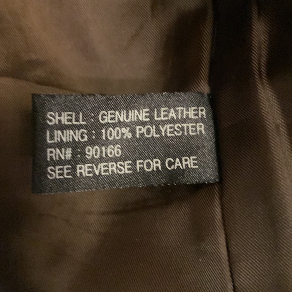 Woman’s Leather Jacket - Picture 10 of 10